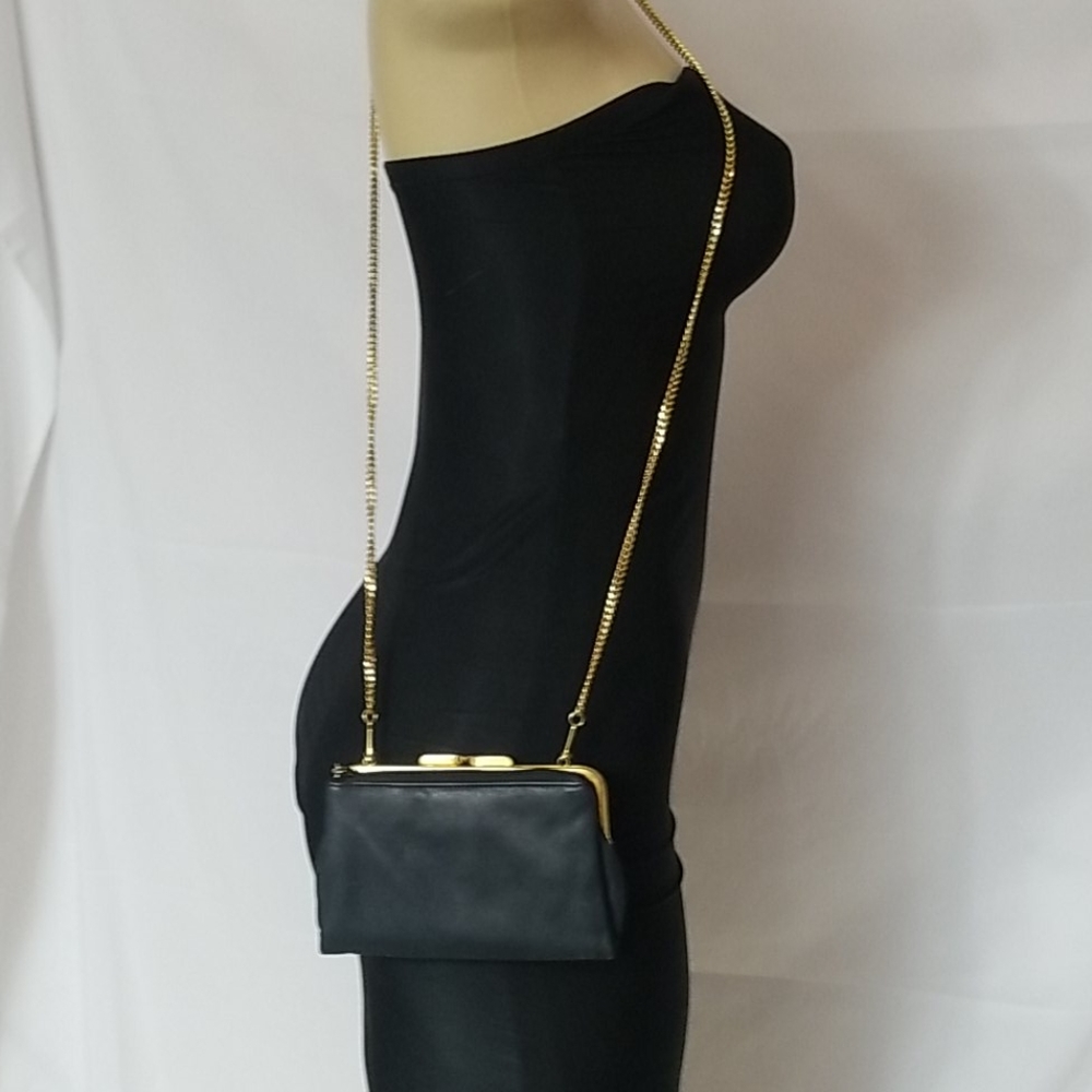 ALBERT NIPON CLUTCH